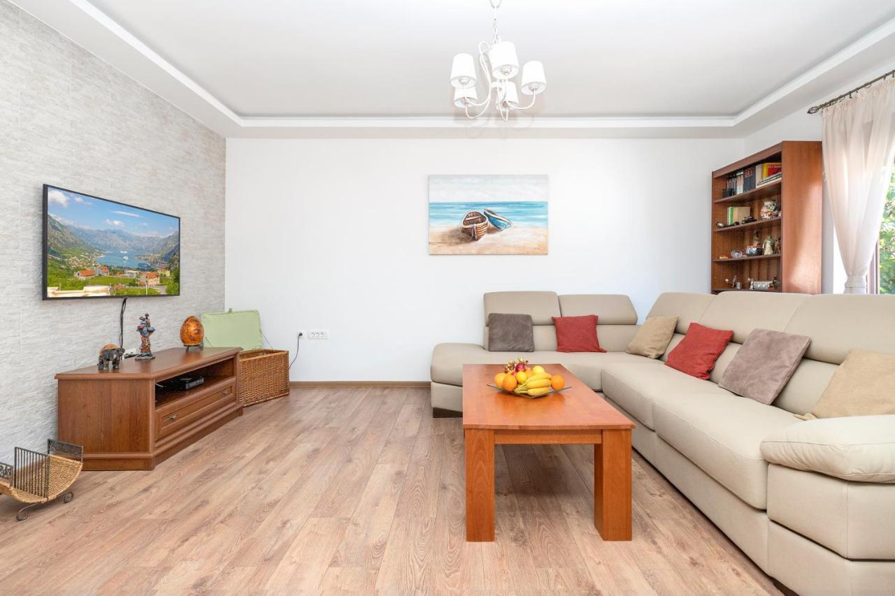 Seafoam Apartment كوتور المظهر الخارجي الصورة